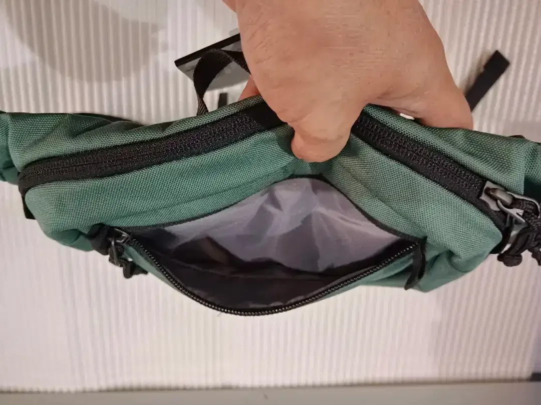 Tas Waistbag/Pinggang Merk EIGER DIJAMIN 100% ORIGINAL 3L 30x6x15cm - Image 5 of 8