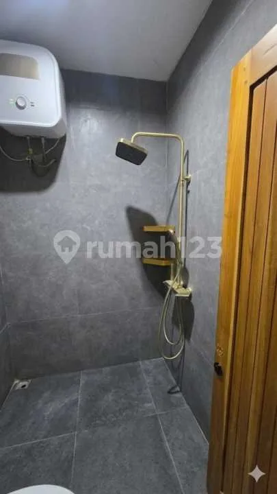 Villa Dua Lantai di Jimbaran Puri Gading Dekat Pepito - Image 1 of 4