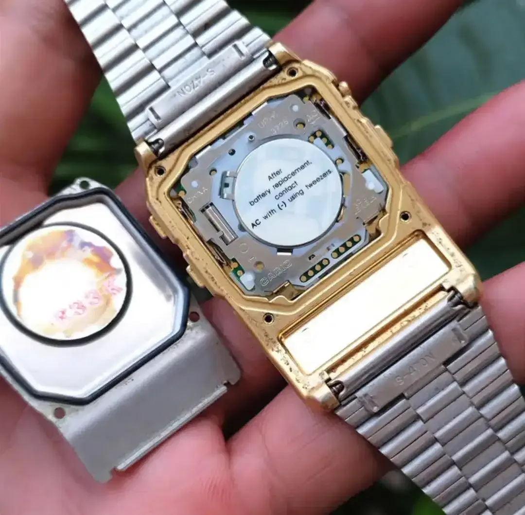 Jam tangan vintage.casio dbc 611G.casio vintage - Image 2 of 3