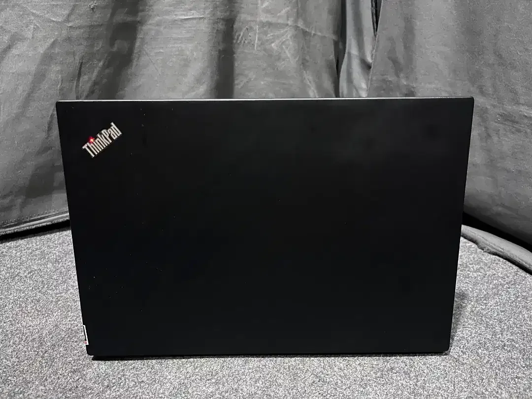 Dijual Lenovo thinkpad T470S intel core i7 gen6 ( ram 12/ nvme 256 ) - Image 4 of 7