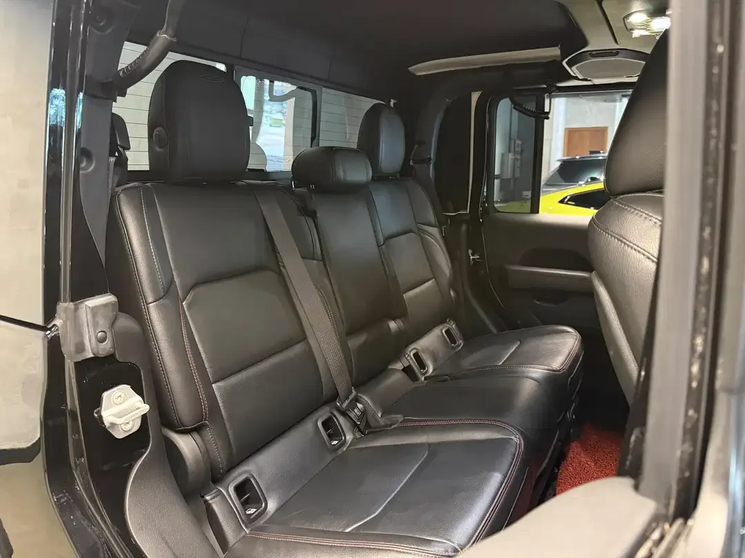 Jeep Gladiator 3.6L Rubicon 2021 - Image 10 of 10