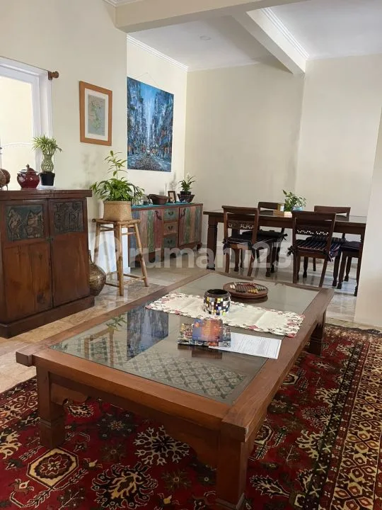 Rumah Furnished 2 Lantai Renon Denpasar Bali - Image 3 of 4