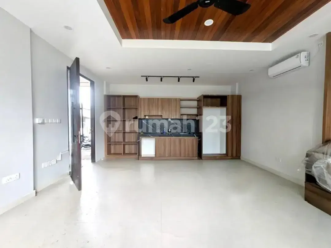 Villa Brand New Modern Tropical Minimalis Area Padonan Canggu - Image 8 of 10
