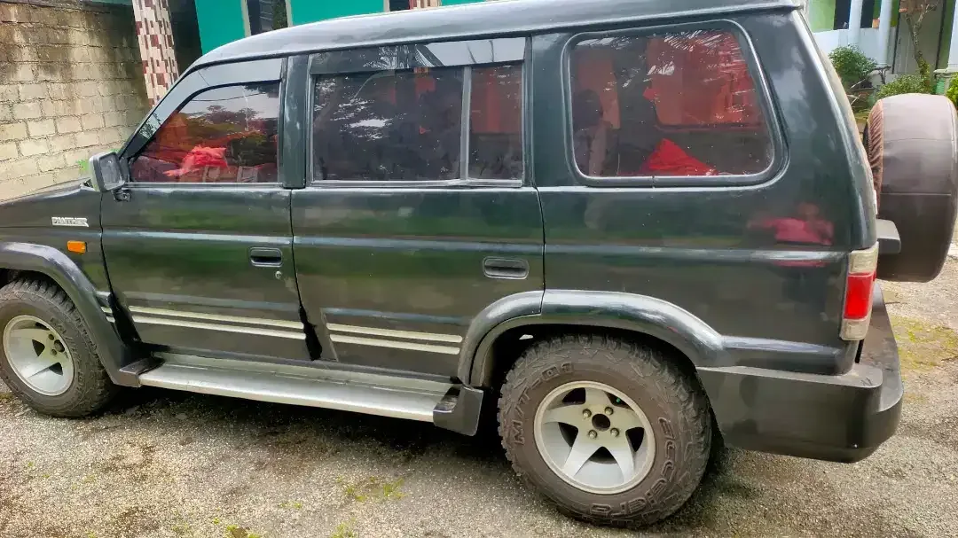 Panther diesel 1994 milik pribadi. Barang siap pakai. NEGO - Image 2 of 4