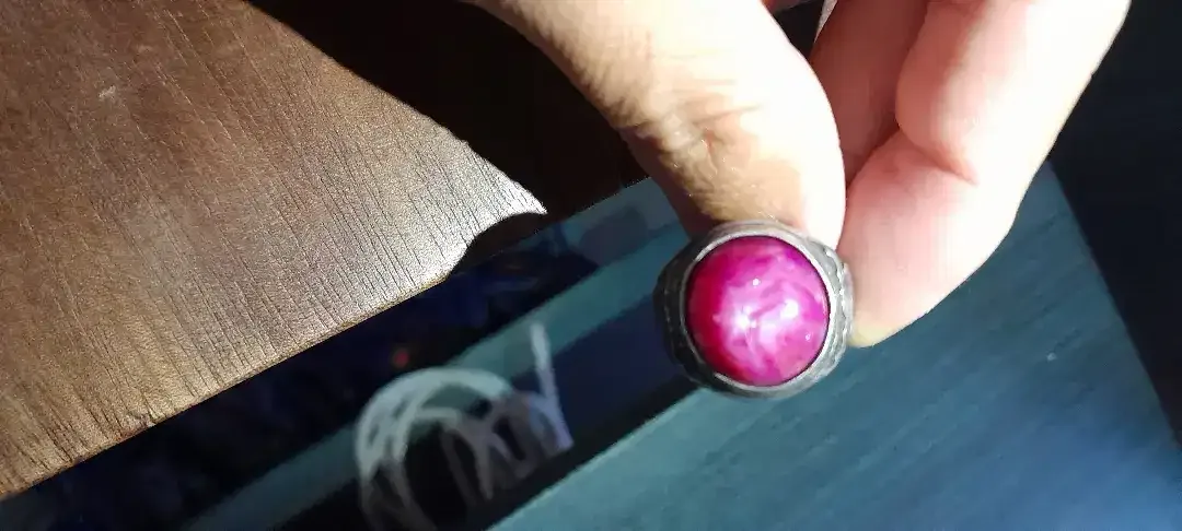 Batu ruby atau windusara - Image 1 of 1