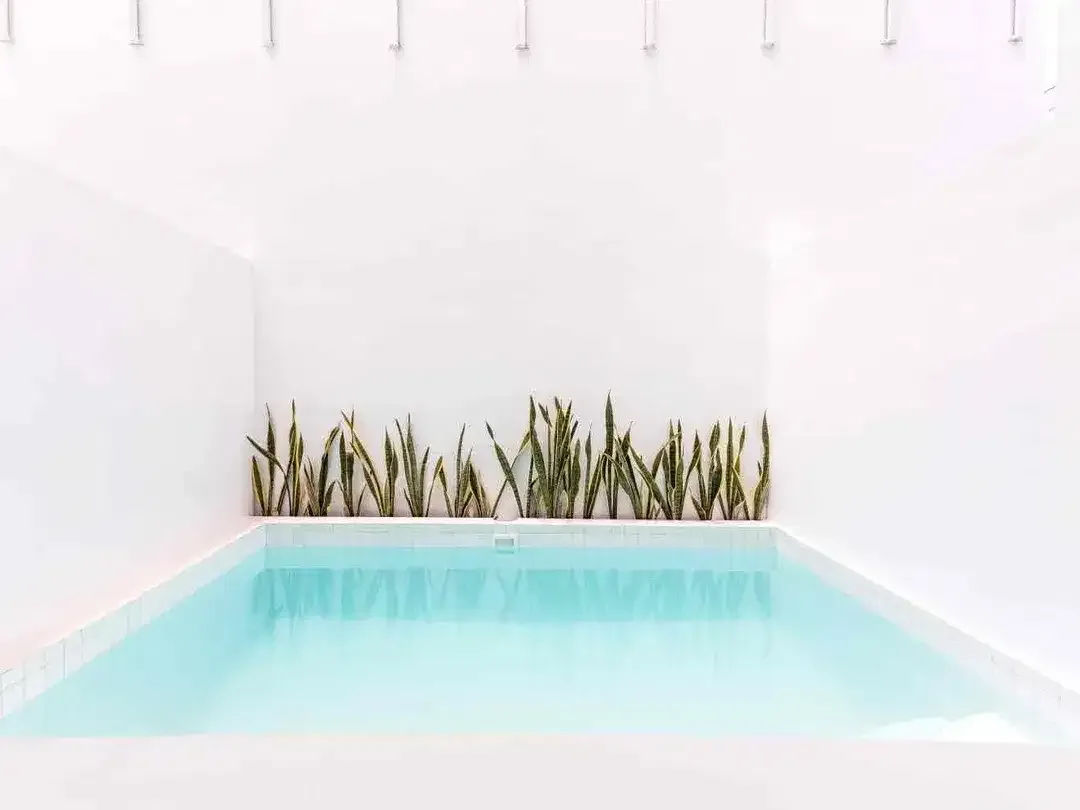 Dijual townhouse minimalis 2BR di seminyak prime - Image 2 of 10