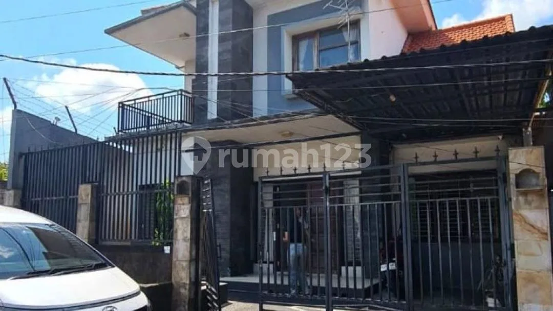 Rumah Bagus 2 Lantai di Permata Taman Giri Benoa Jimbaran Badung, Bali - Image 1 of 4