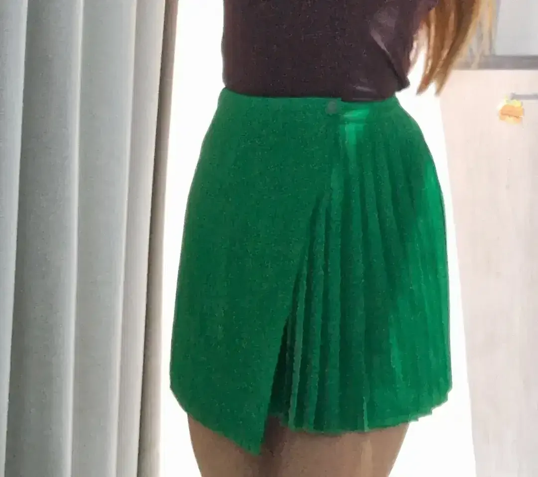Rok pendek bagus  size S - Image 3 of 4