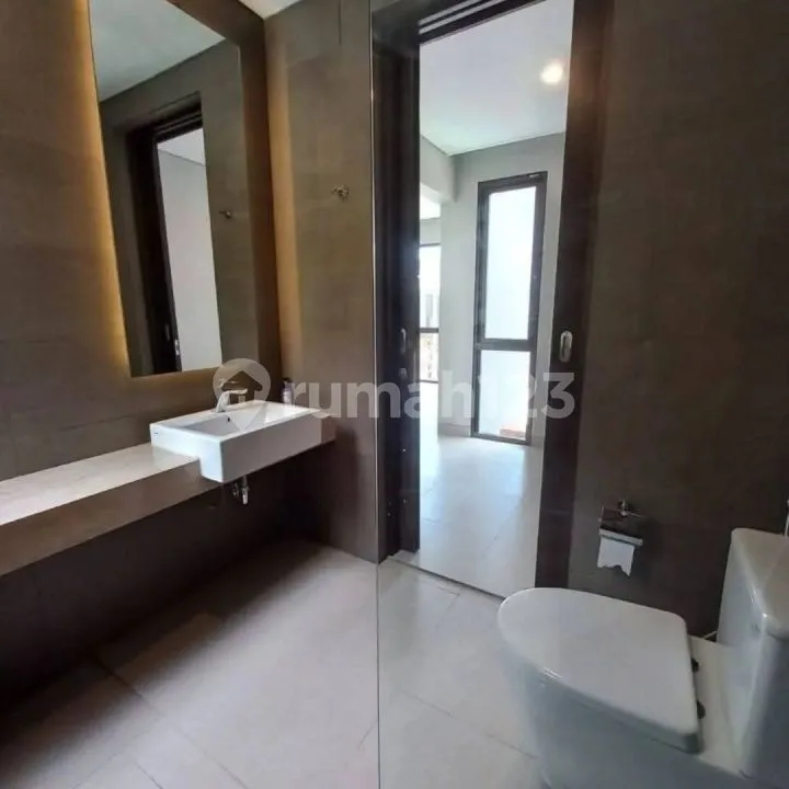 Rumah Modern Mezzanine Style 2 Kamar di Ciputra Resort Tabanan - Image 4 of 4