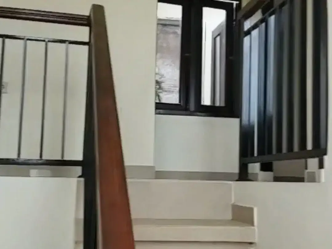 Rumah Murah 2 Lantai dekat bypass I.B.Mantra - Image 6 of 9
