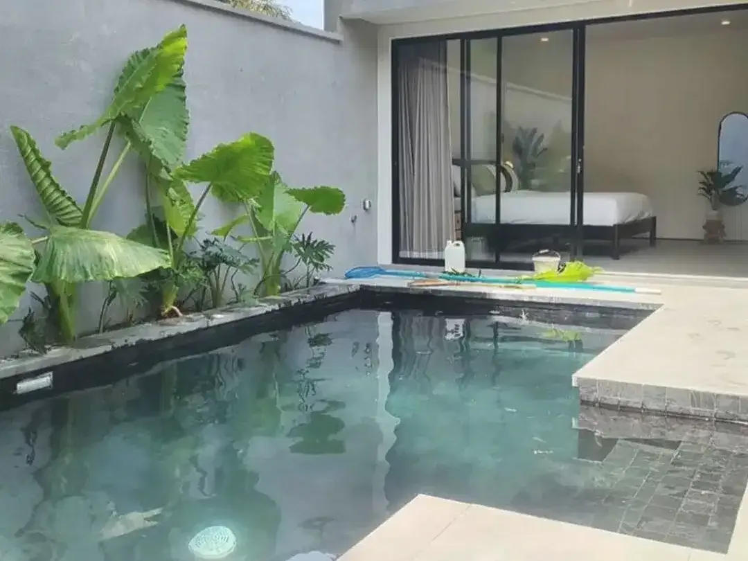 For Rent Villa - Strategic Location In Kerobokan - Image 1 of 5
