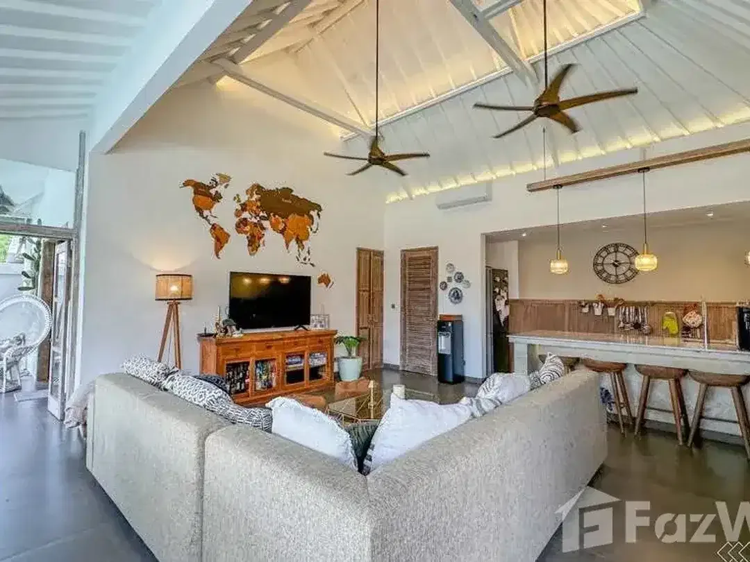 4 Bedroom Villa for rent in Kerobokan, Bali - Image 4 of 10