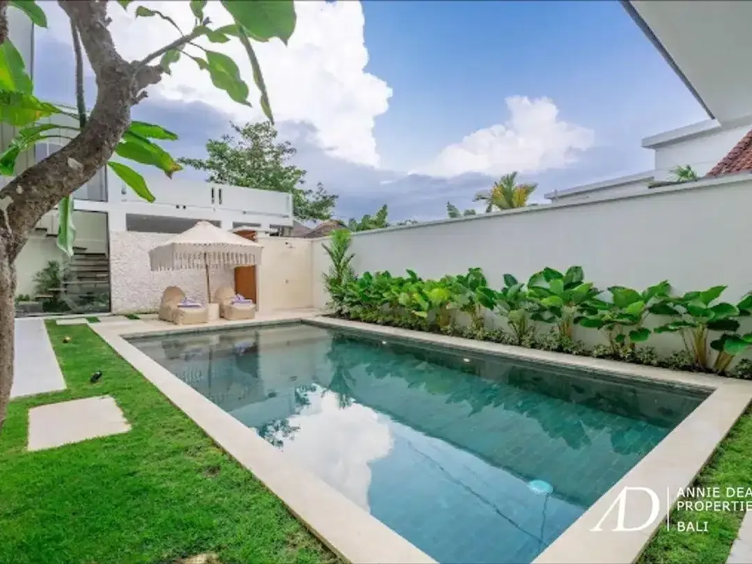 FREEHOLD / LEASEHOLD | MODERN VILLA IN PRIME SEMINYAK NEAR THE BEACH - Image 4 of 10