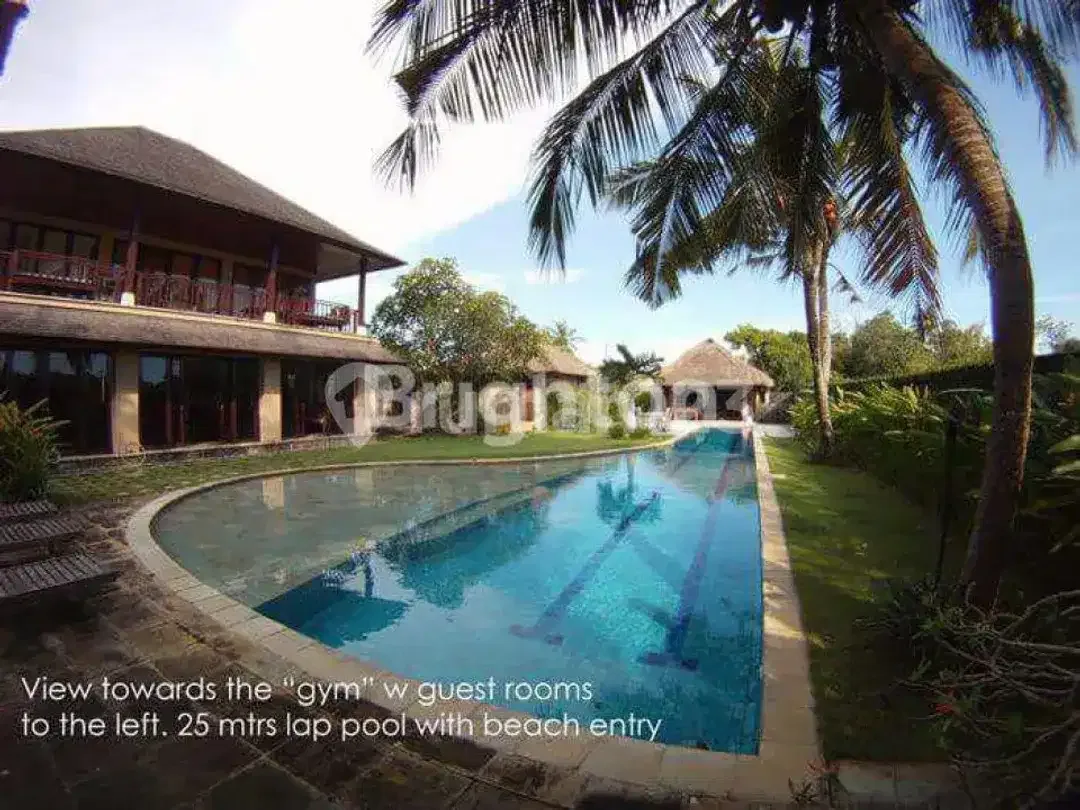 LUXURY VILLA 8BR PERERENAN BEACH WALKING DISTANCE - Image 1 of 8
