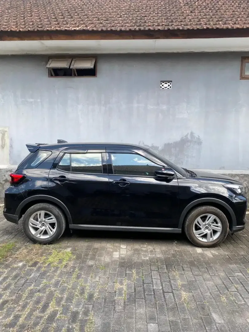 Daihatsu Rocky 1.2X Matic 2022 - Image 5 of 10