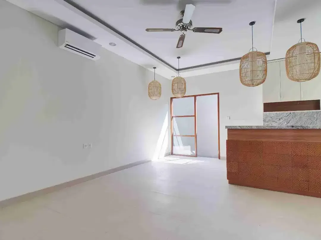 VILLA DI PUNGUTAN WALKING DISTANCE TO SANUR BEACH, CAFES, RESTAURANTS, SHOPPING AREAS - Image 9 of 10