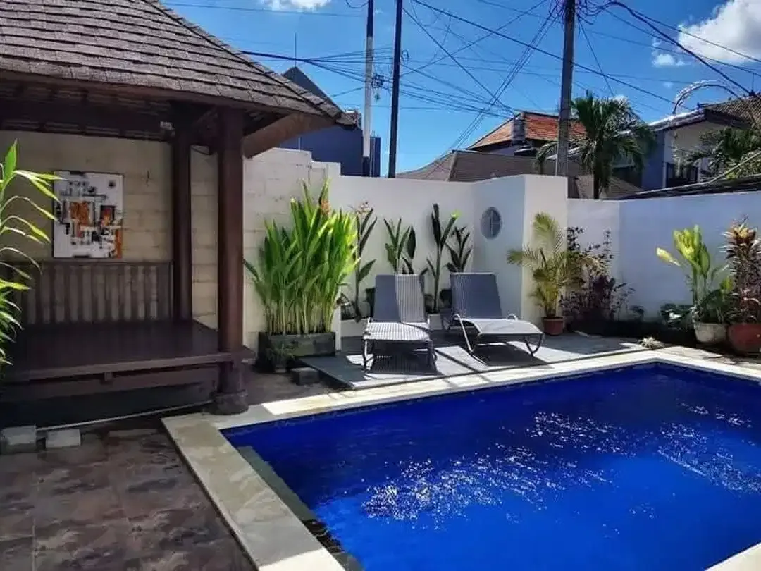 For rent 4 Bedrom villa at Berawa, Canggu - Image 1 of 10