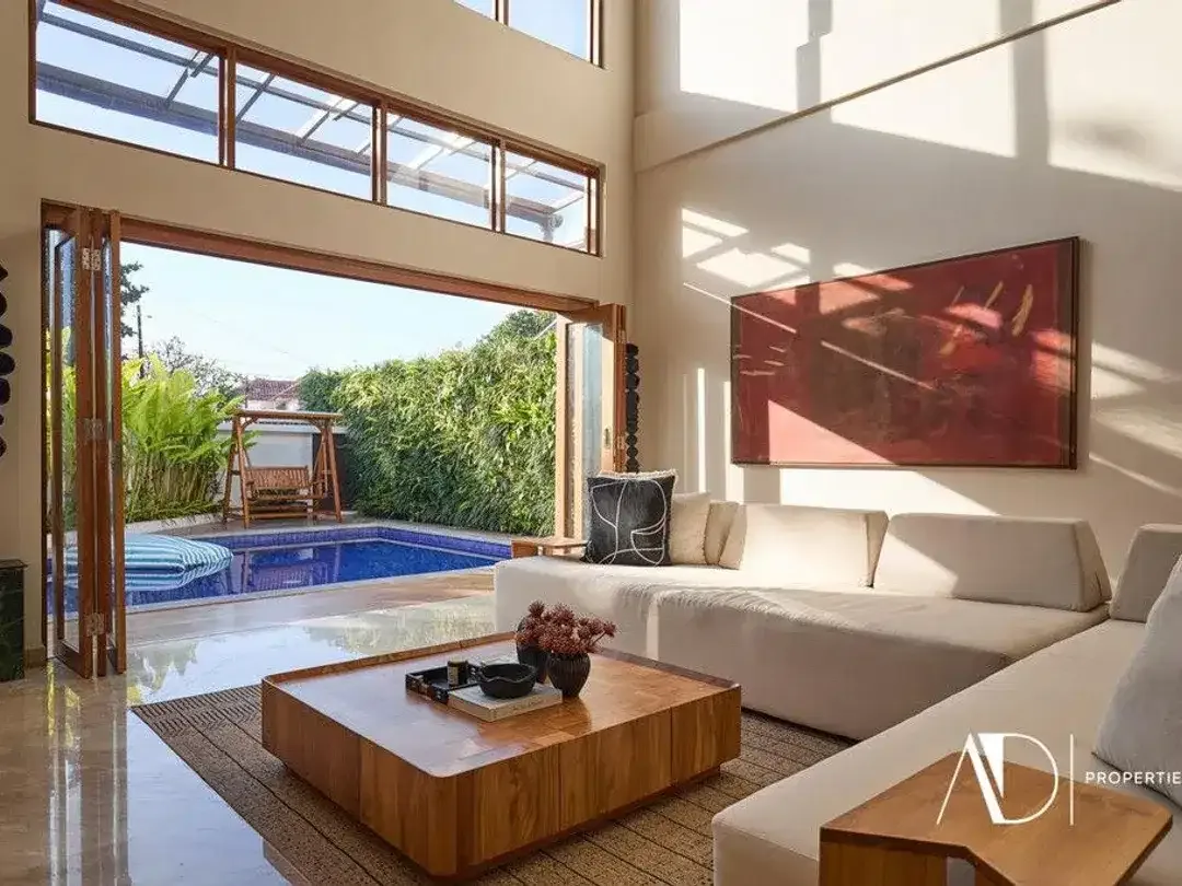 FREEHOLD | MODERN 5-BEDROOM LUXURY VILLA IN SEMINYAK - Image 5 of 10