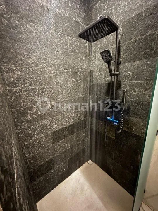 Semer Villa - Image 1 of 4