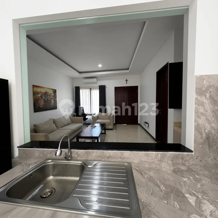 Di Jual Rumah Semi Villa di Kawasan Perumahan 2 Gate Sistem di Taman Giri Asri Nusa Dua - Image 3 of 4