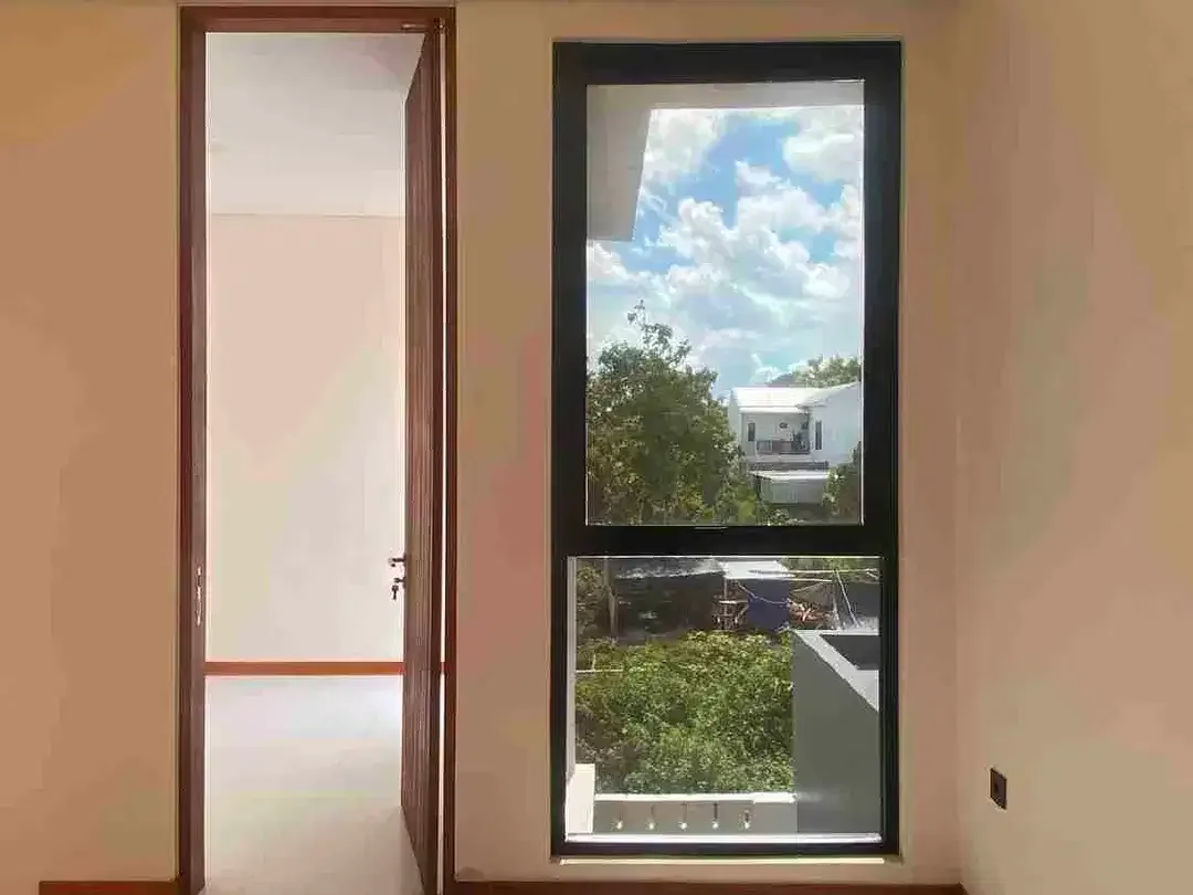 dikontrakkan rumah baru minimalis modern style lokasi di taman griya Jimbaran - Image 6 of 10