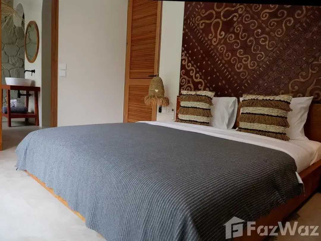 6 Bedroom Villa for sale in Kerobokan, Bali - Image 8 of 10
