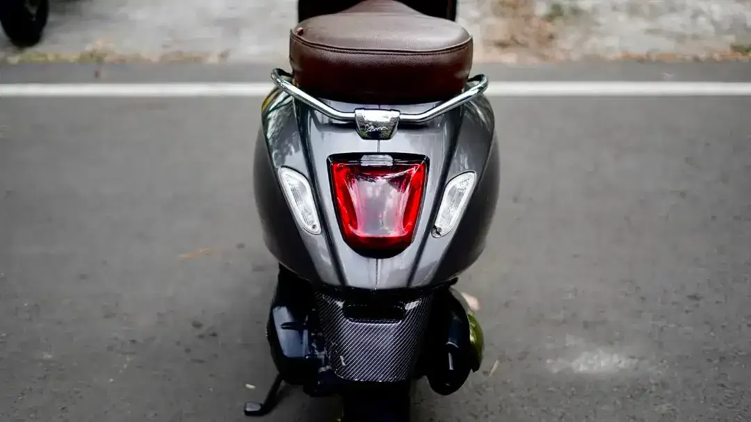 VESPA SPRINT 150 IGET ABS 2018 GREY - TERMURAH - Image 7 of 8