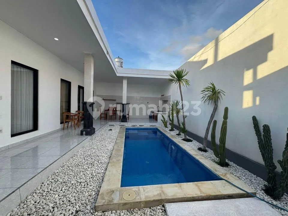 Villa 2Br Full Furnished View Sawah Canggu Badung, Bali - Image 1 of 4