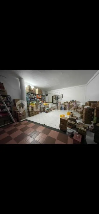 Ruko Siap Menghasilkan. Sudah Ada Penyewa Beberapa Tahun Ke Depan - Image 2 of 4