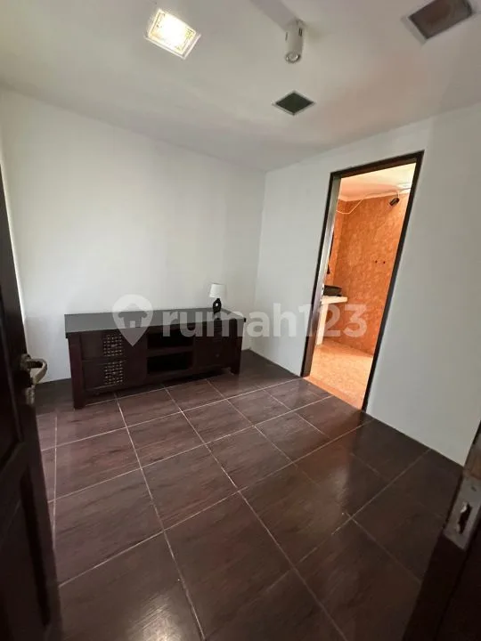 House For Rent - Image 2 of 4