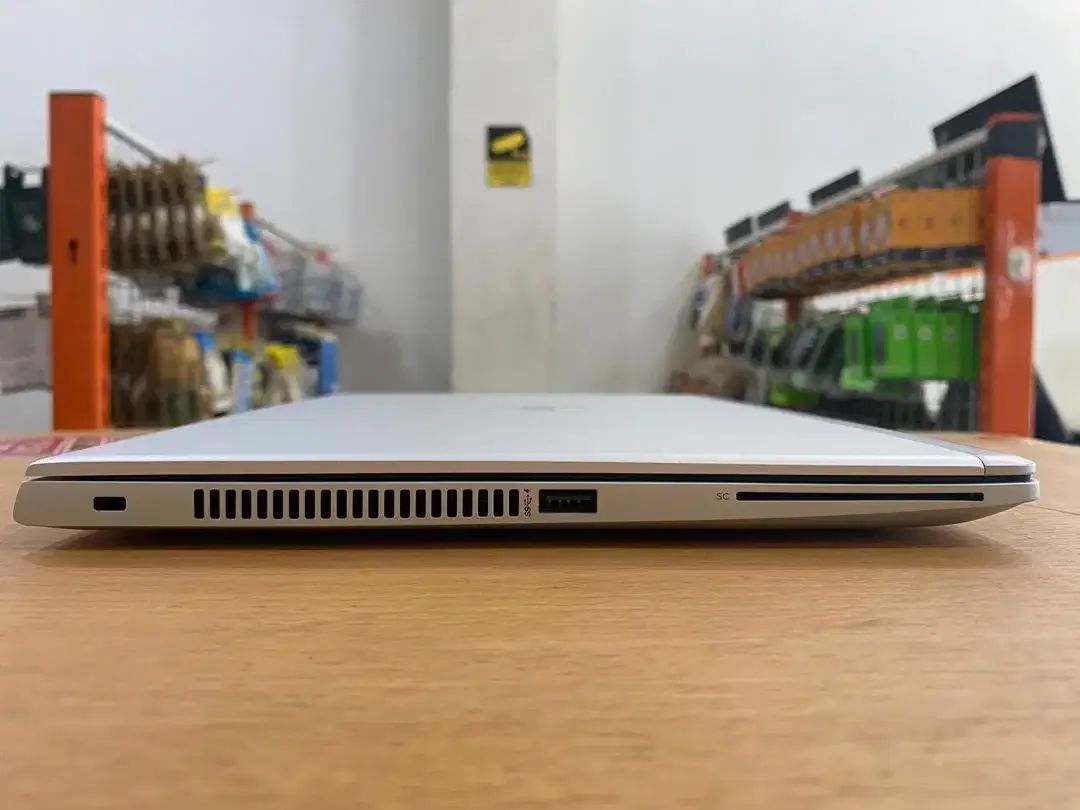 Laptop HP Elitebook 830 G6 Core i5Gen8 Ram 8GB SSD 256GB 13,3 Mulus - Image 6 of 8