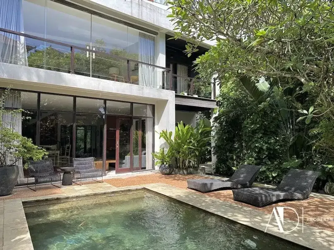 FREEHOLD | 3-BEDROOM VILLA IN BALIAN, TABANAN - Image 1 of 10