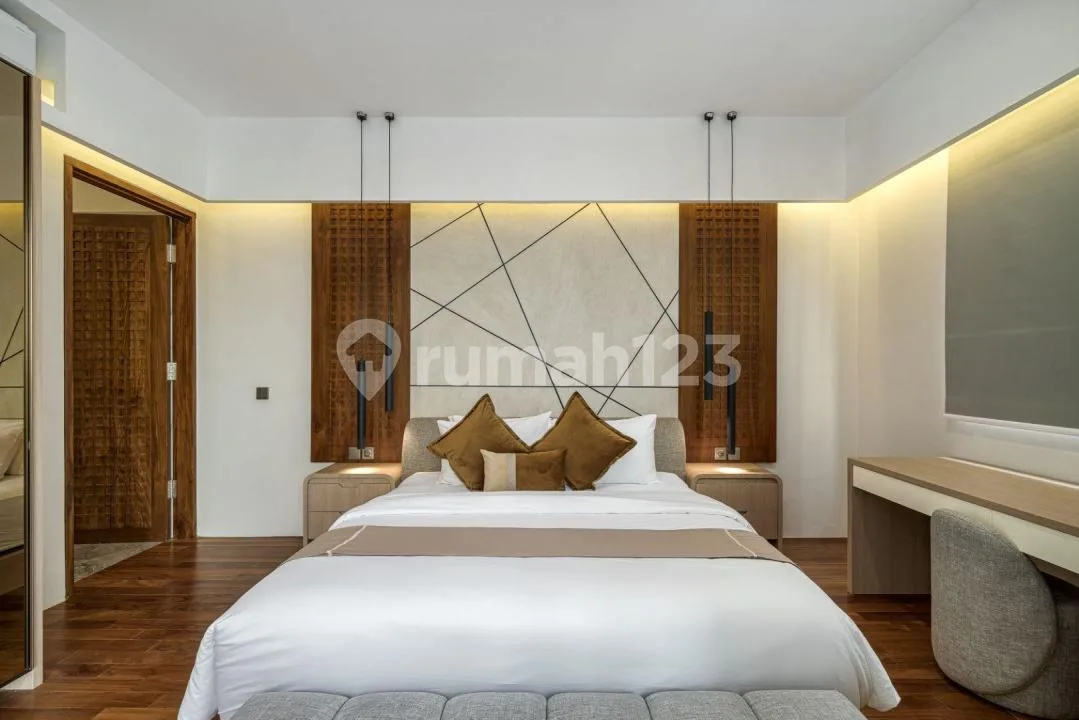 Dijual Villa Mewah Brand New di Lokasi Strategis Seminyak Bali - Image 3 of 4