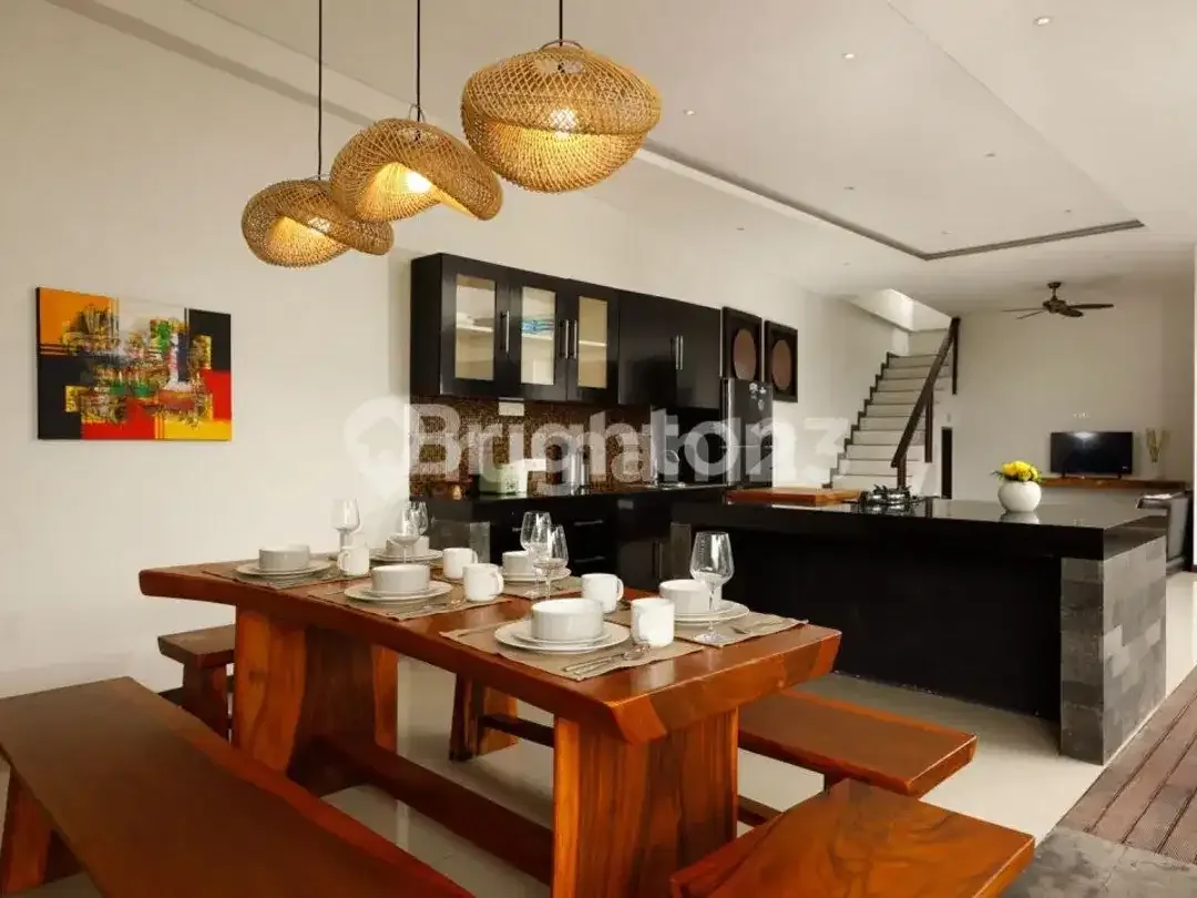 FOR SALE 3 BR VILLA WITH VIEW AT BENOA BADUNG - Image 1 of 5