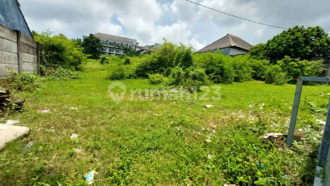 Dijual Tanah Jalan Utama Bay Nusa Dua - Image 1 of 4