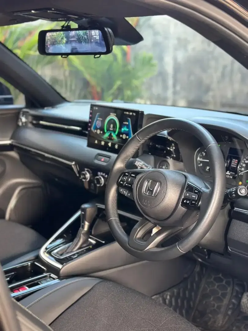 HRV SE 2022 NEW MODEL MATIC LOW KM TERIMA DK ISTIMEWA SIAP PAKAI - Image 5 of 10