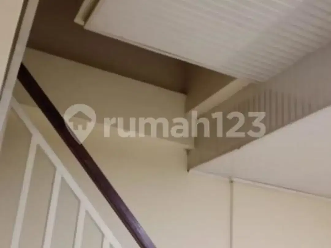 Disewakan Rumah Minimalis Style Modern Lingkungan Villa - Image 4 of 5