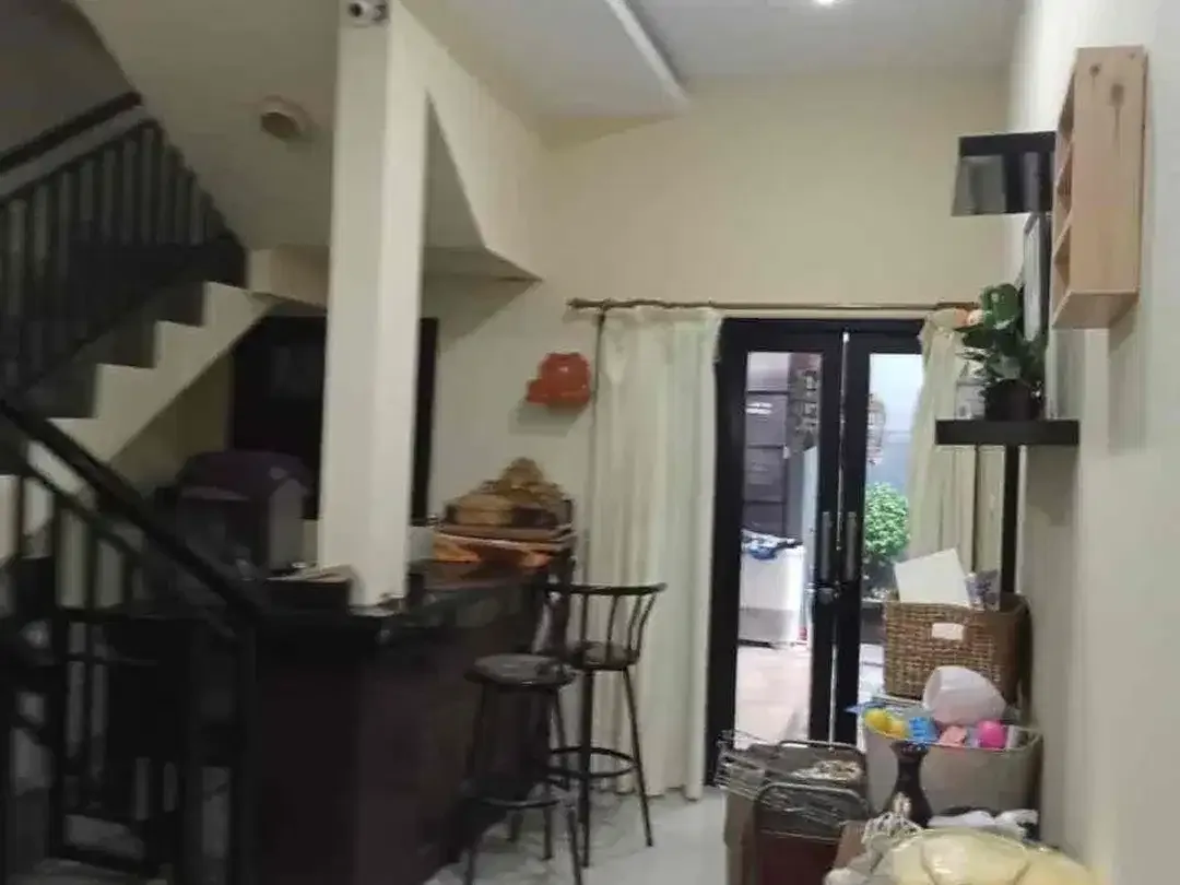 Disewakan Rumah 2 lantai siap huni, Renon - Image 2 of 10