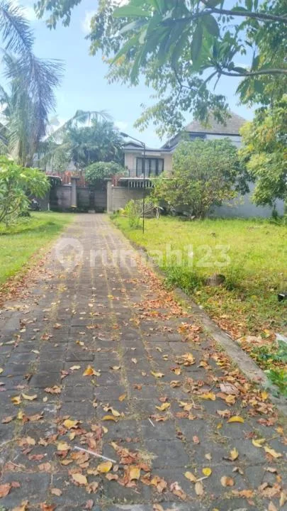 Disewakan Villa 3 Kamar di Kerobokan - Image 4 of 4