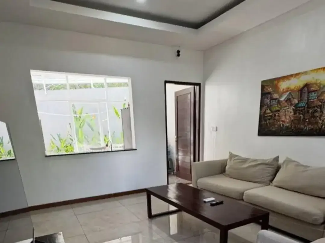 Rumah Semi Villa Di Royal Garden Residence - Image 3 of 10