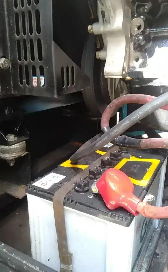 Teknisi genset area Denpasar, Badung, Tabanan, Gianyar - Image 3 of 5