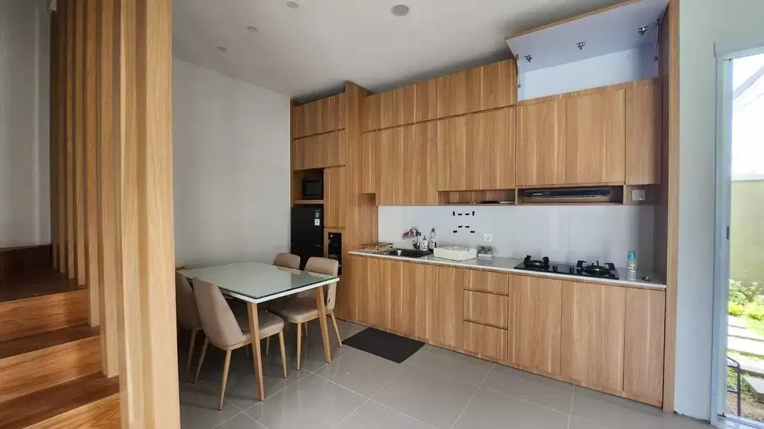 VILLA READY UNIT SANGAT BAGUS FURNISHED LOKASI DEKAT PANTAI UNGASAN - Image 8 of 10