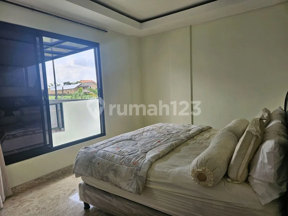 Villa Cantik Dengan View Sawah Dekat Ke Pantai - Image 4 of 4