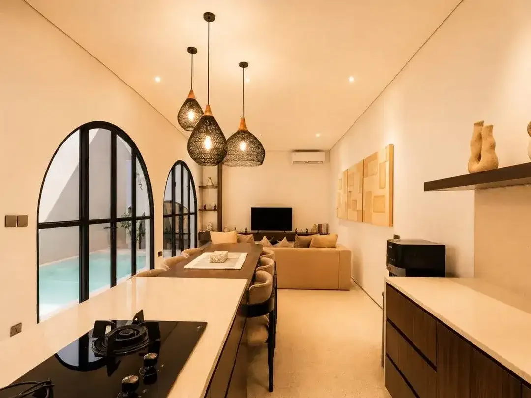 BRAND NEW VILLA MODERN IN BABAKAN CANGGU - Image 4 of 10