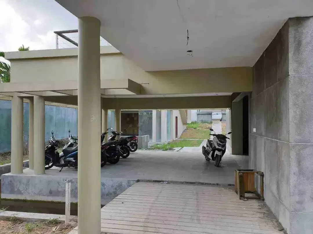 Tanah Bonus Villa di Jl Pantai Berawa Canggu - Image 3 of 7