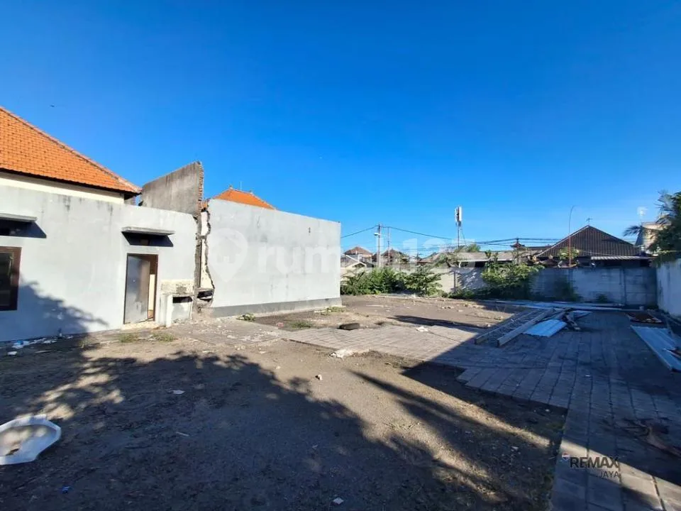 Rumah & Tempat Usaha Dijual di Pusat Kota Sidakarya, Denpasar Selatan - Image 2 of 4