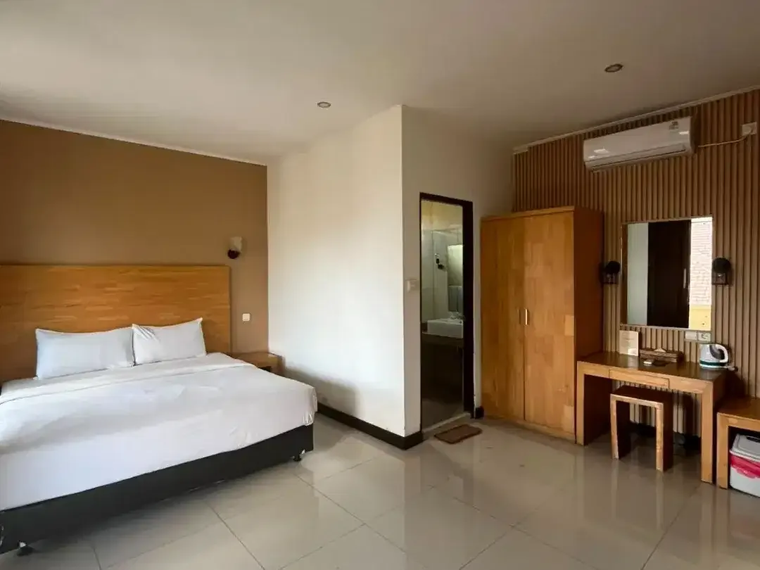 FOR SALE HOTEL BINTANG 3 KAWASAN PREMIUM DI BATUBELIG SEMINYAK - Image 3 of 10