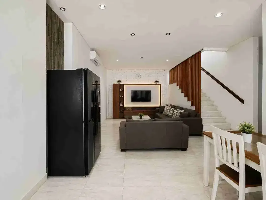Rumah strategis lingkungan elite Bypass Garden Sanur Bali - Image 7 of 10