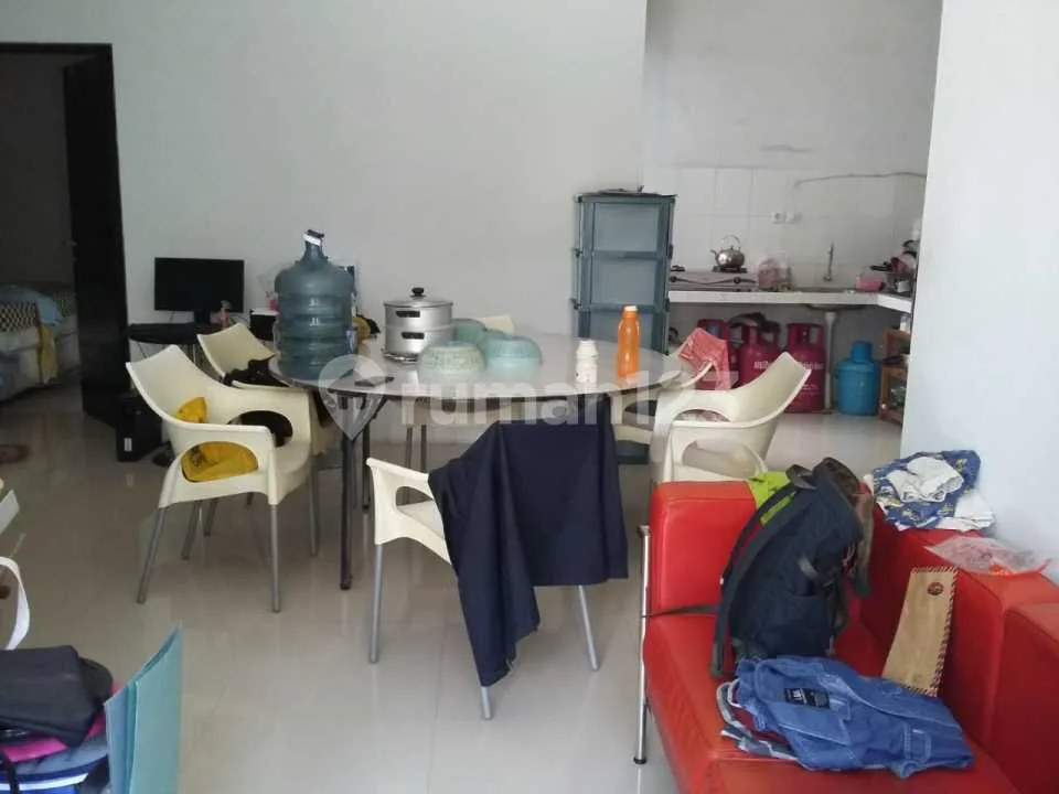 Murah Dan Bebas Banjirrr !!! Rumah Bagus 2 Lantai Siap Huni Lingkungan Nyaman - Image 3 of 4