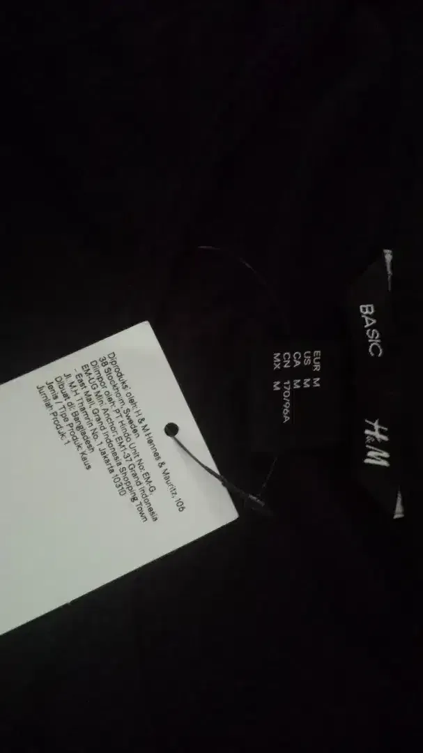 Kaos warna Black H&M - Image 3 of 3